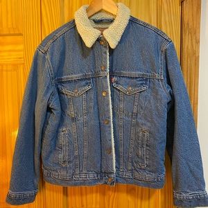 Levi’s Sherpa jacket